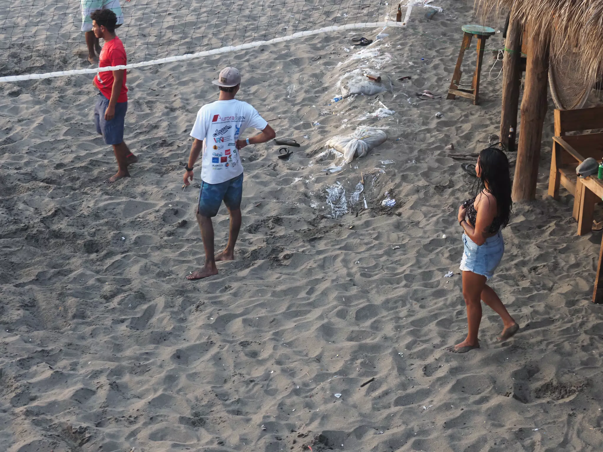 Beach Volleyball in Las Peñitas, Poneloya, Nicaragua at the Simple Beach Lodge