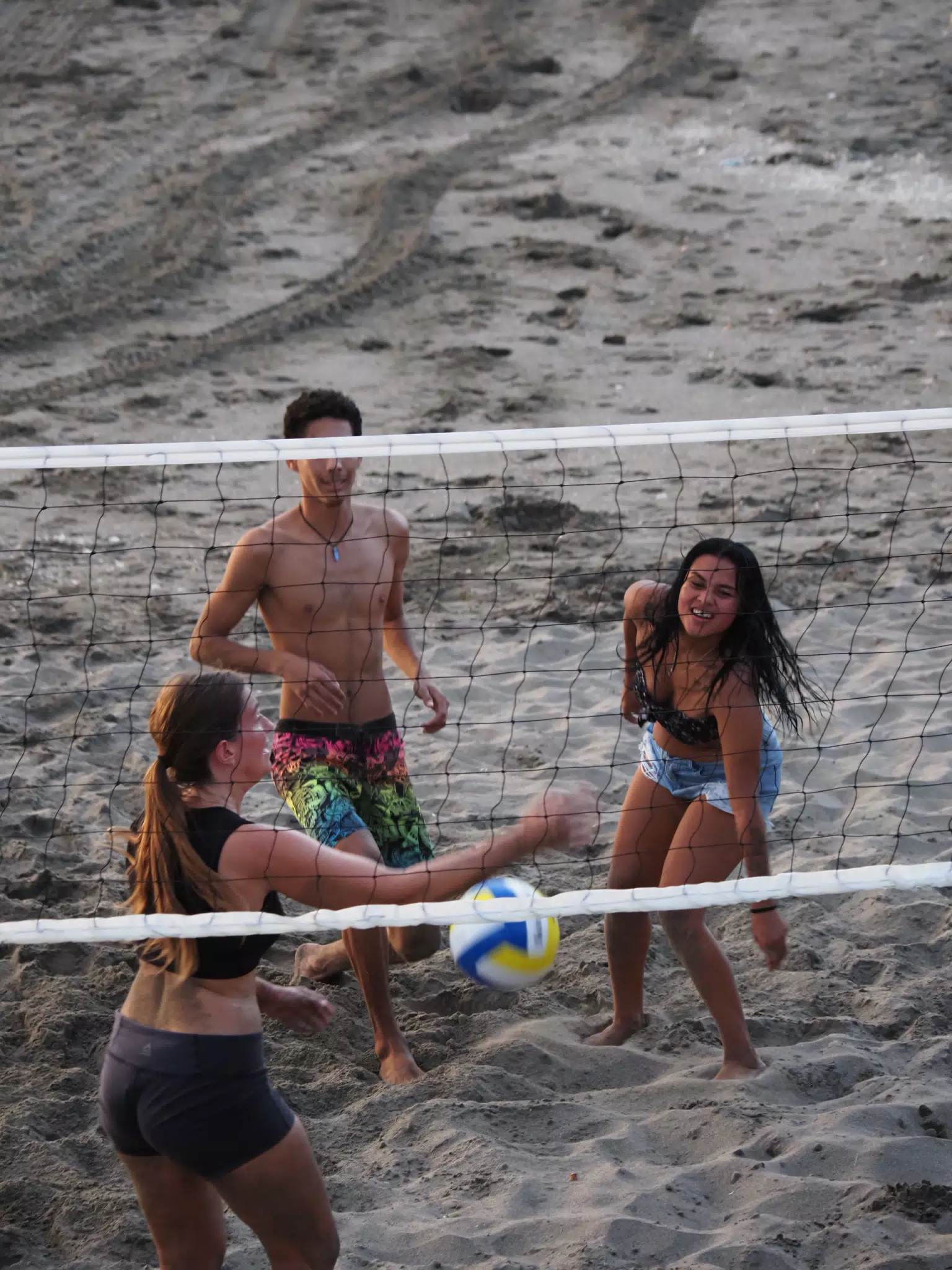 Beach Volleyball in Las Peñitas, Poneloya, Nicaragua at the Simple Beach Lodge