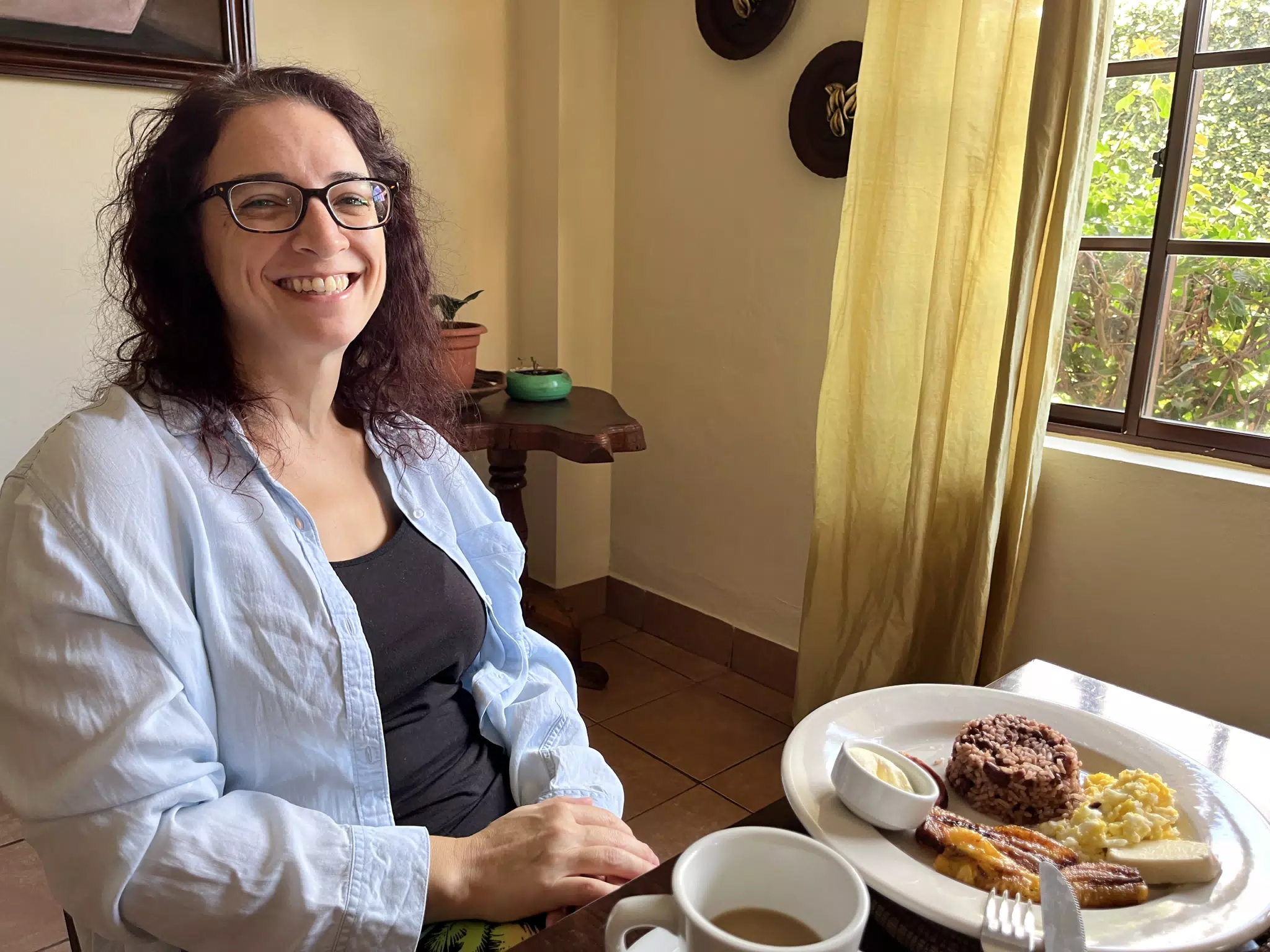 Dominica with Breakfast at Hotel Vizcaino in Matagalpa