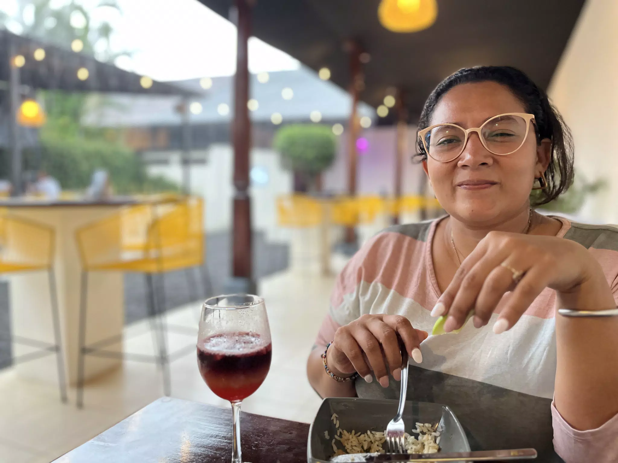 Marcela at La Avenida