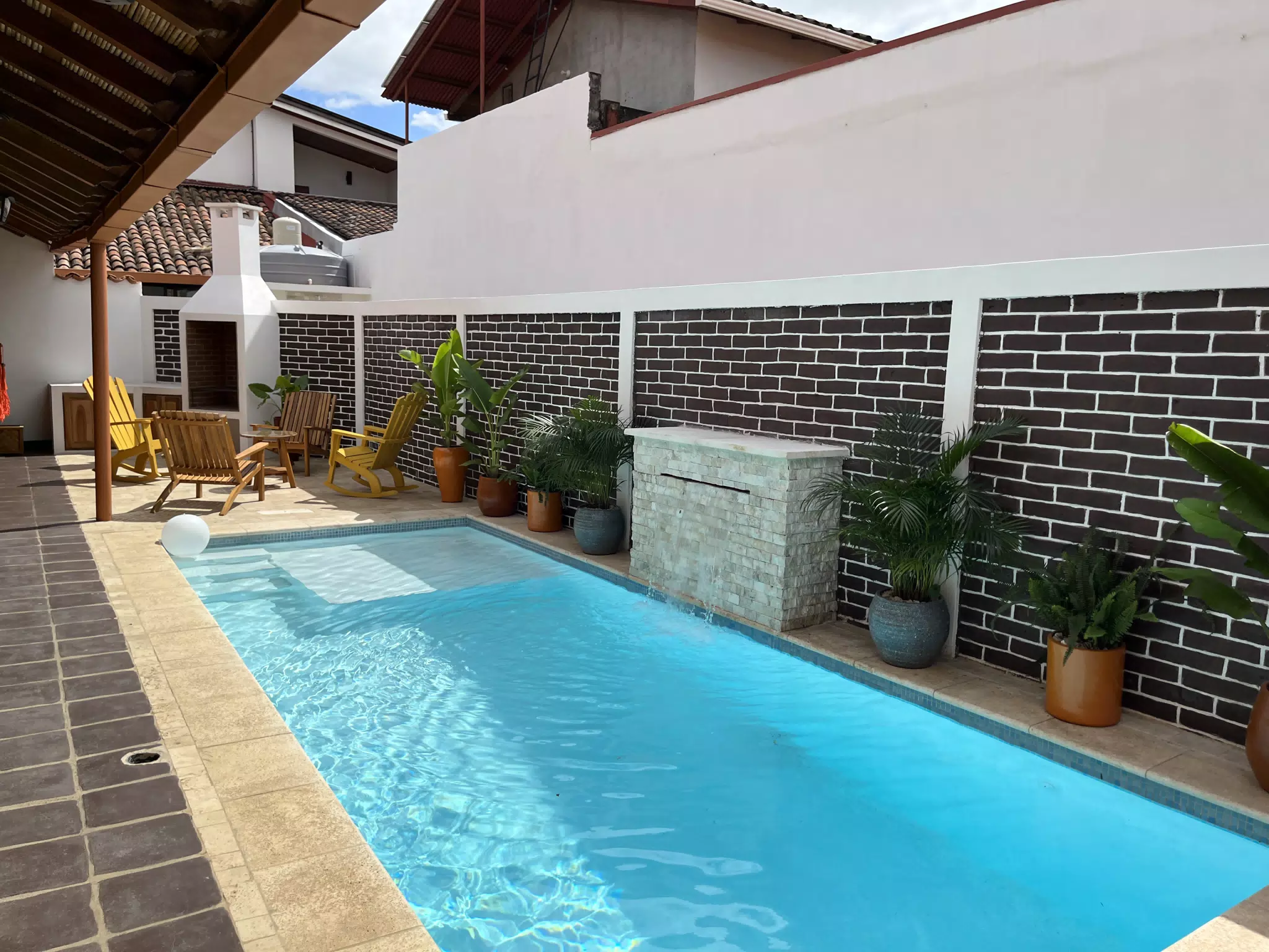 Casa Mango | El Centro León Nicaragua