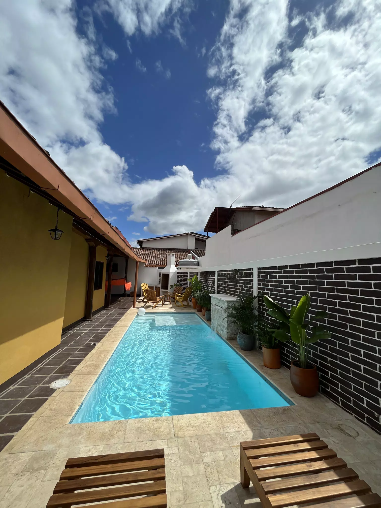 Casa Mango | El Centro León Nicaragua