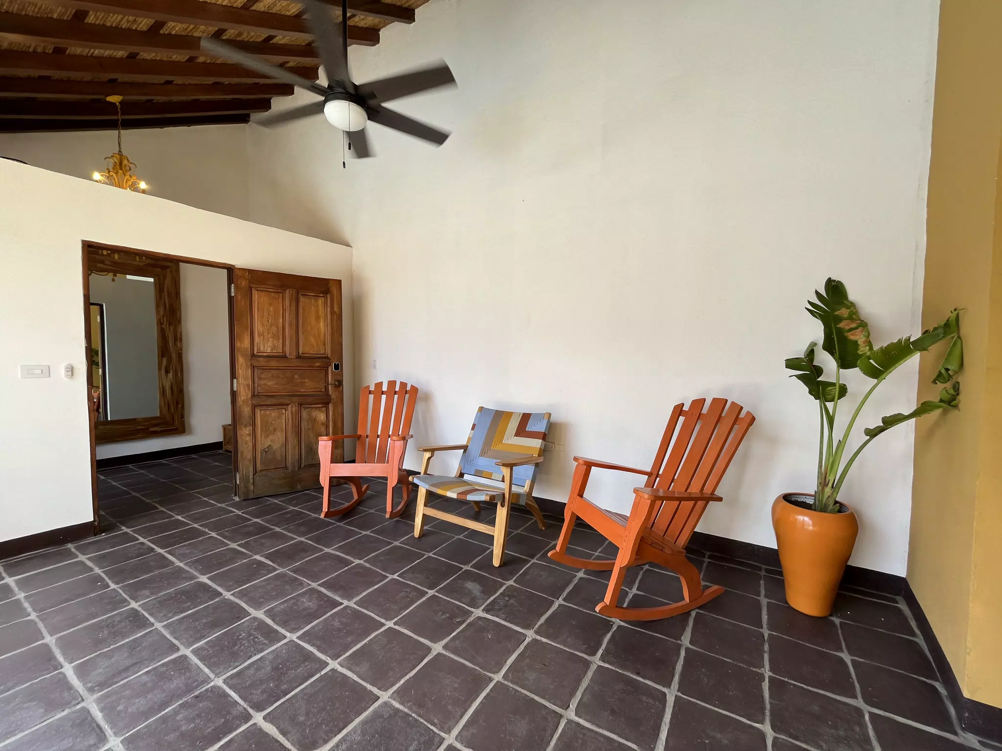 Casa Mango | El Centro León Nicaragua