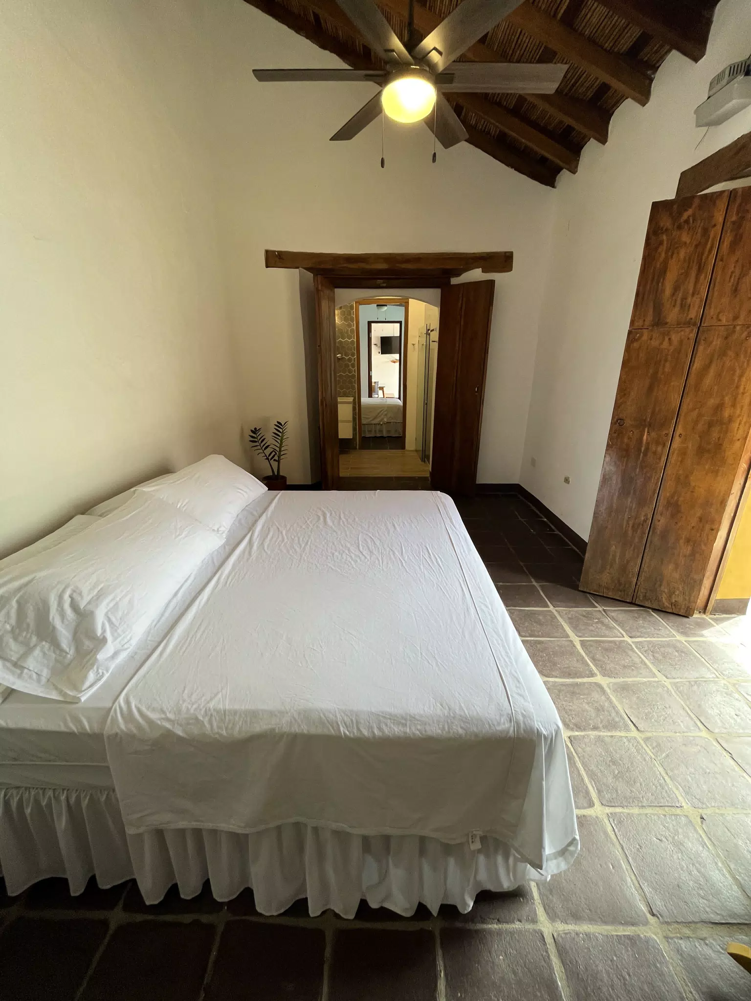 Casa Mango | El Centro León Nicaragua