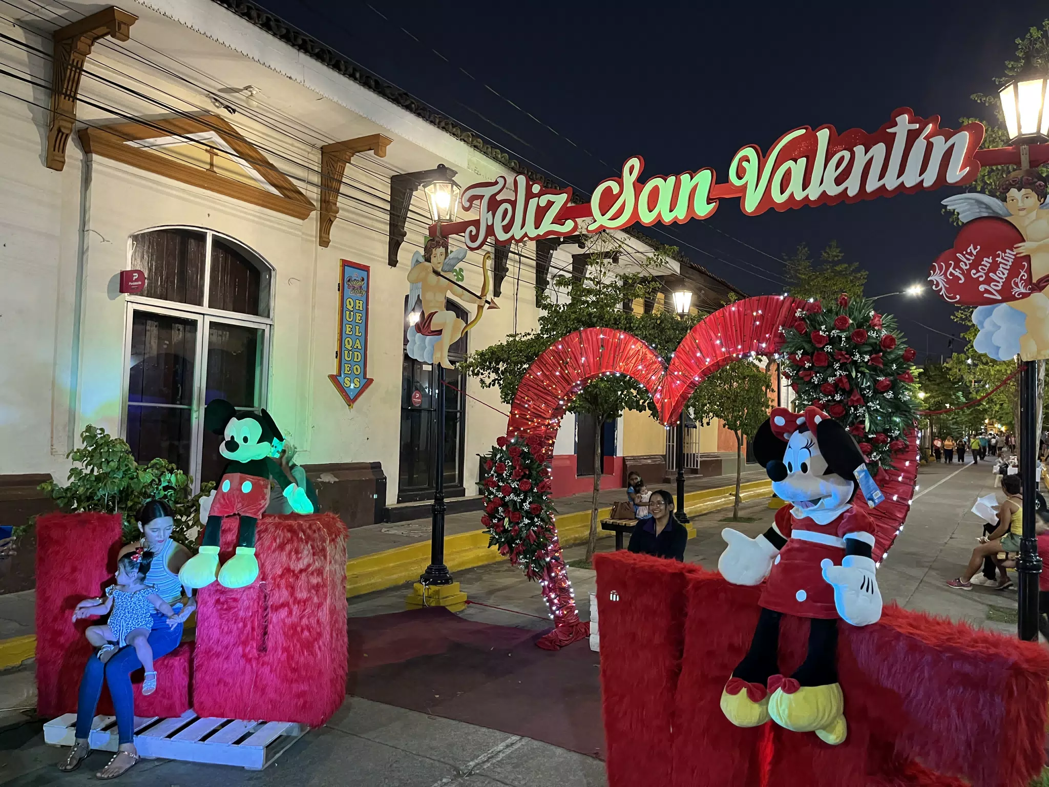 Leon Nicaragua St. Valentine's Day Decorations