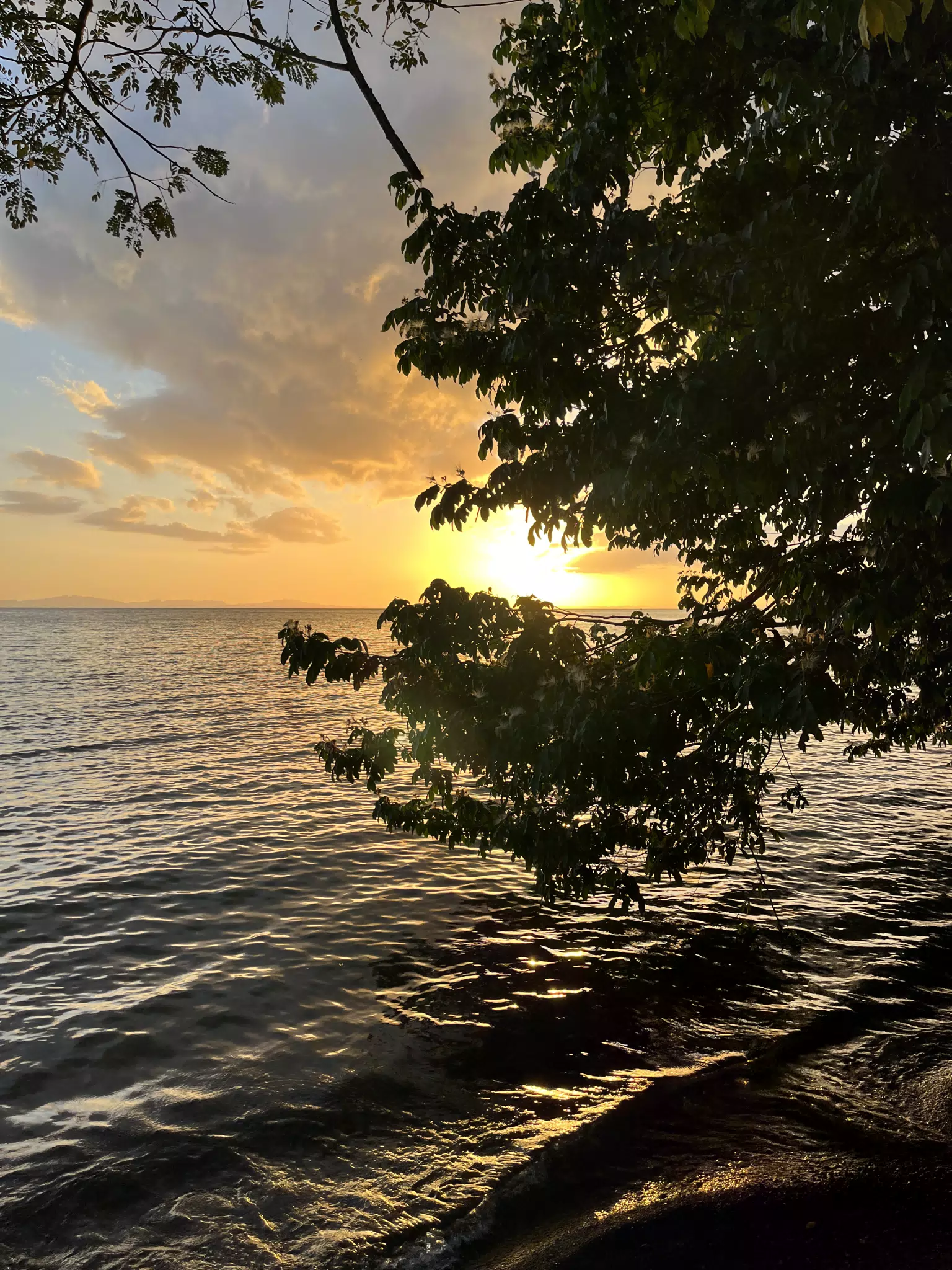 Sunset on Lago Nicaragua