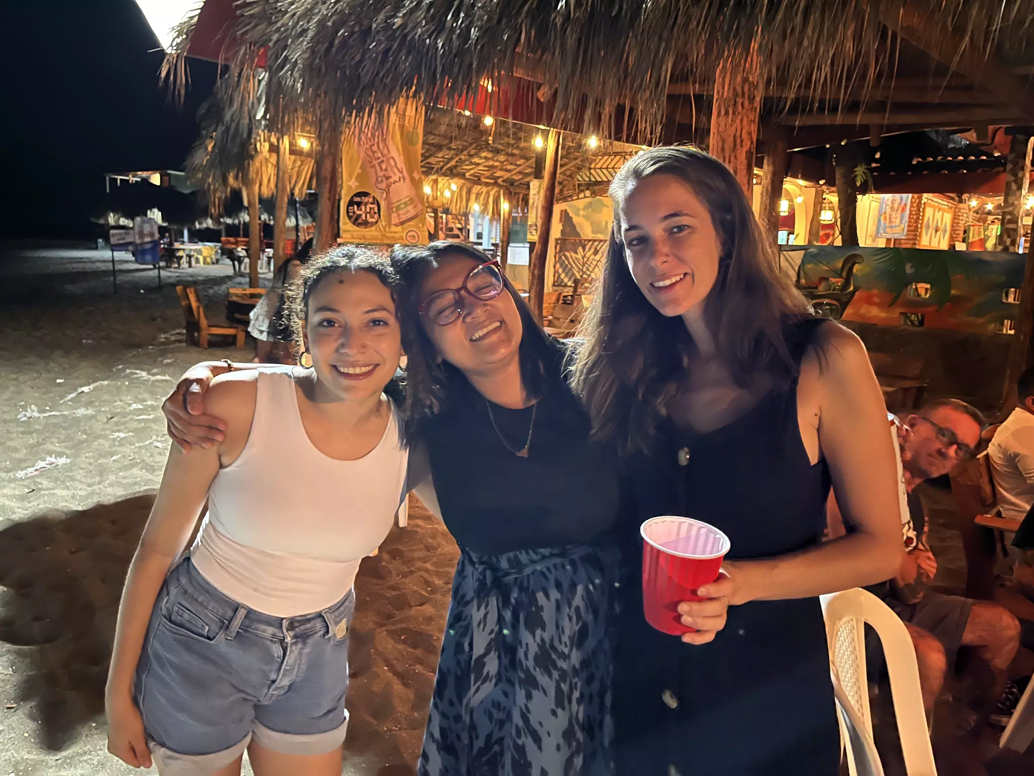 Isabel, Marcela, Kat at the Simple Beach Lodge | Pirates Point | Las Peñitas Nicaragua