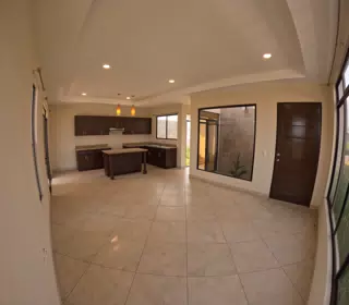 House 32 San Augustin