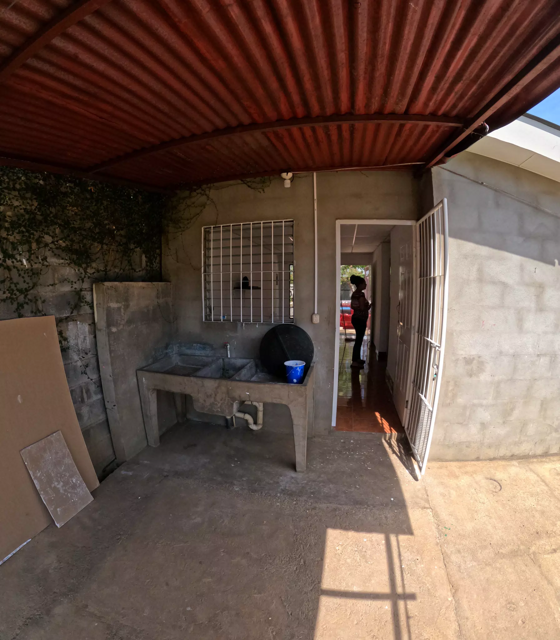 Small House in CasteLeon, Leon, Nicaragua