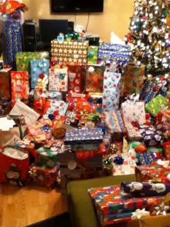The Presentation of Presents