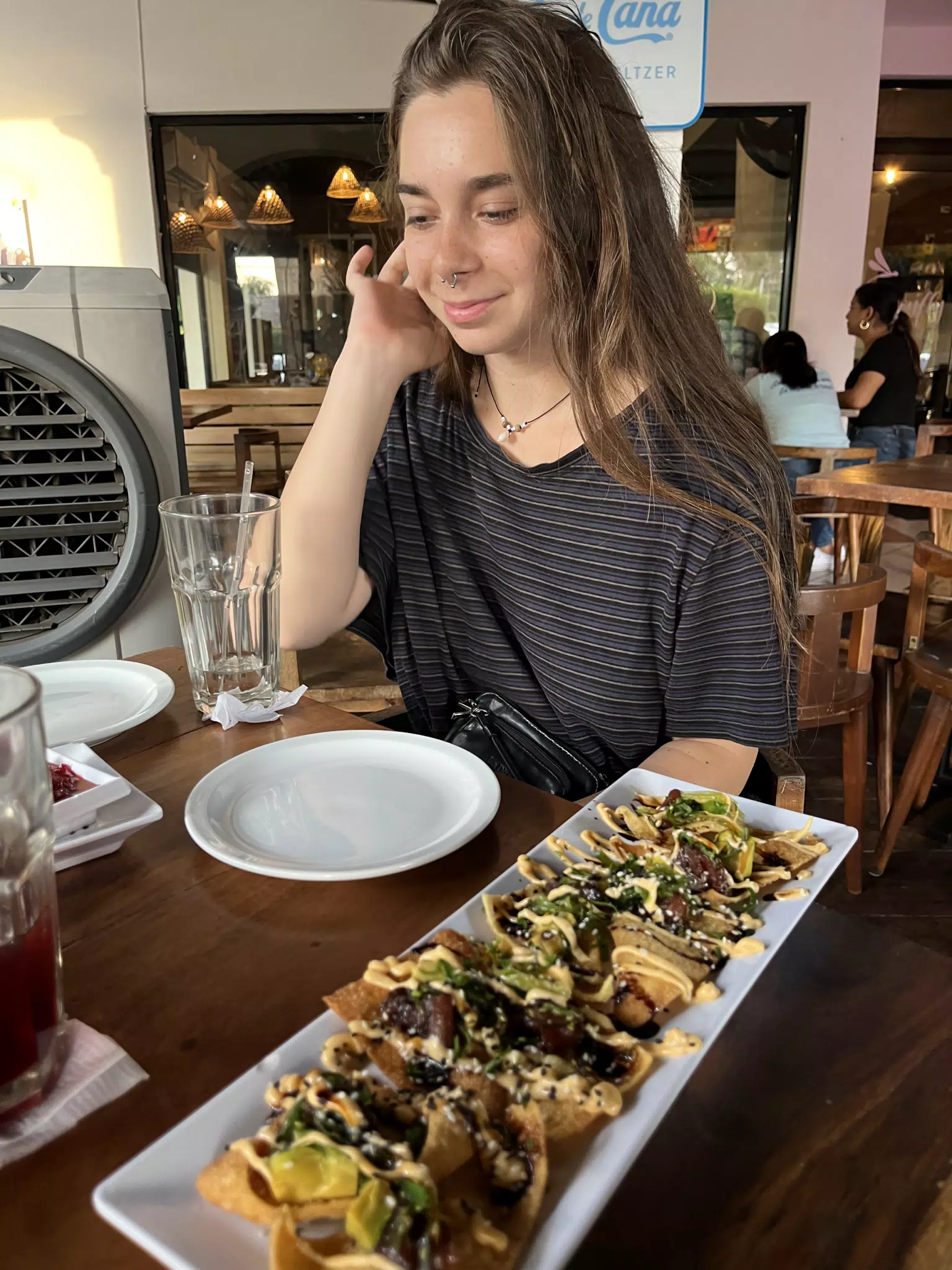 Camille at Dragonfly in Chinandega with Tuna Nachos