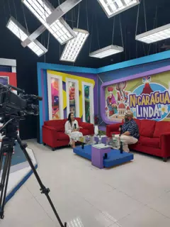 Scott Alan Miller on Nicaragua Linda TV Canal 6