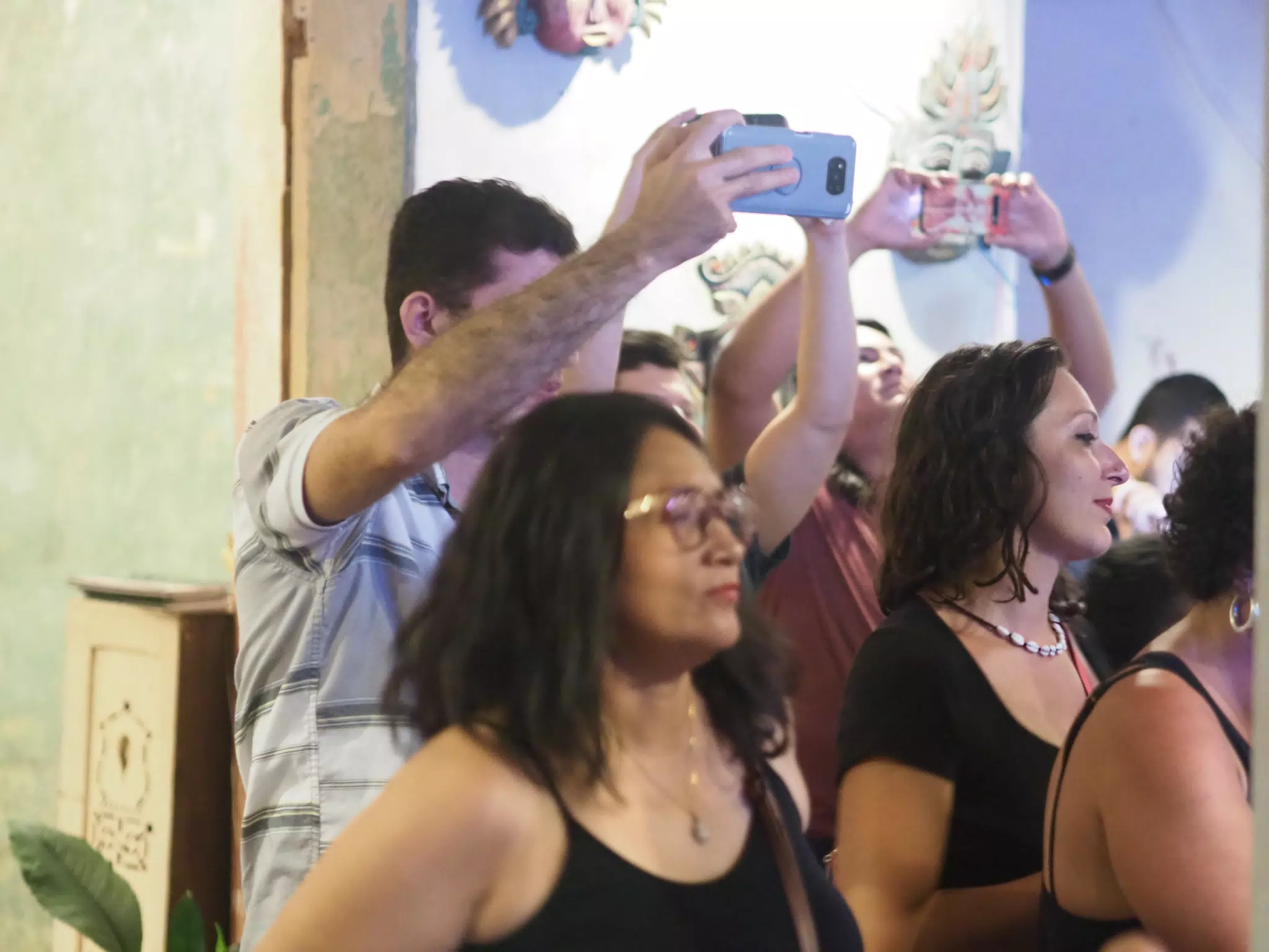 Revolver Playing El Bodegon Leon Nicaragua
