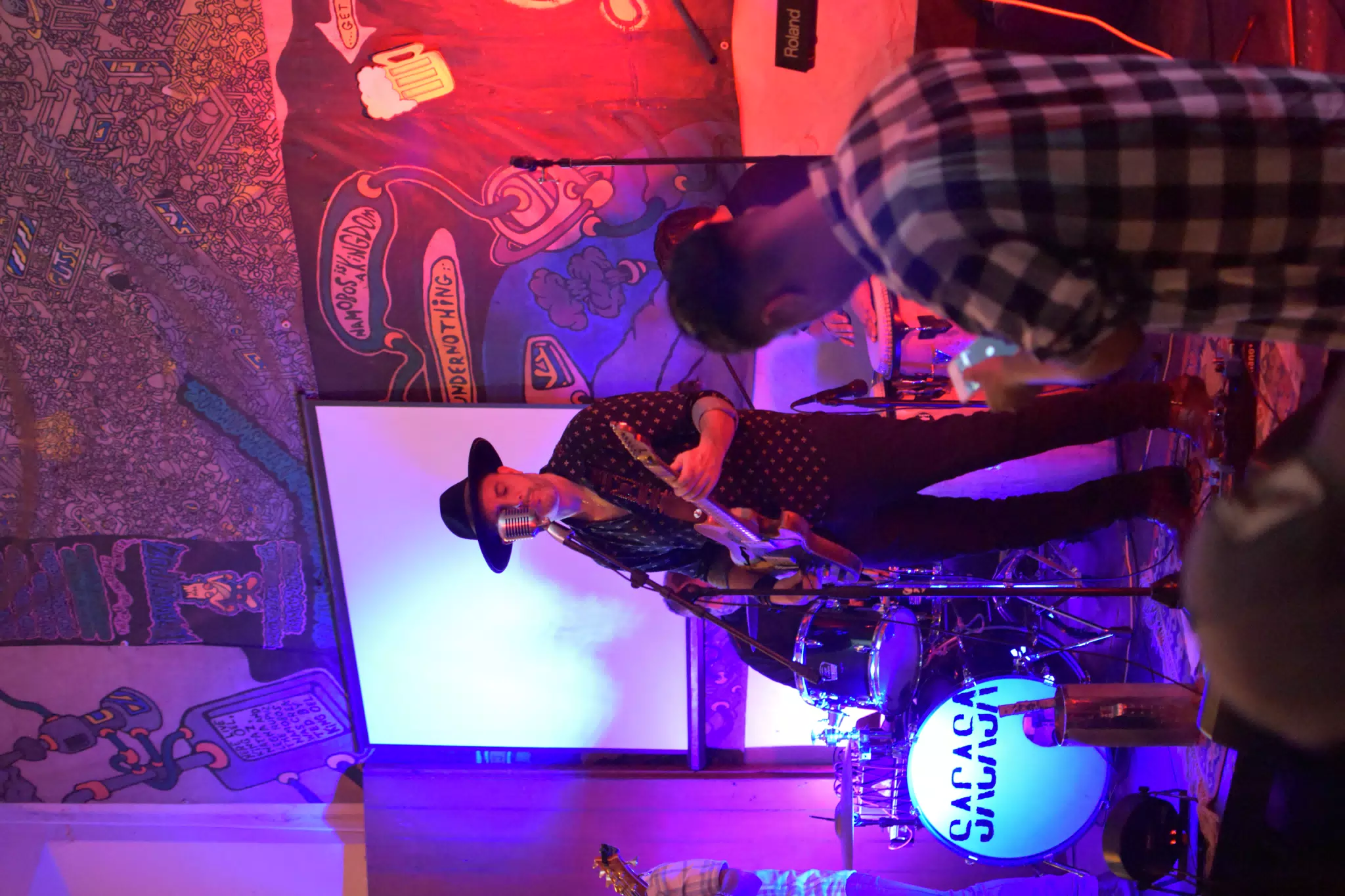 Images from Mario Sacasa Performance at ViaVia Leon