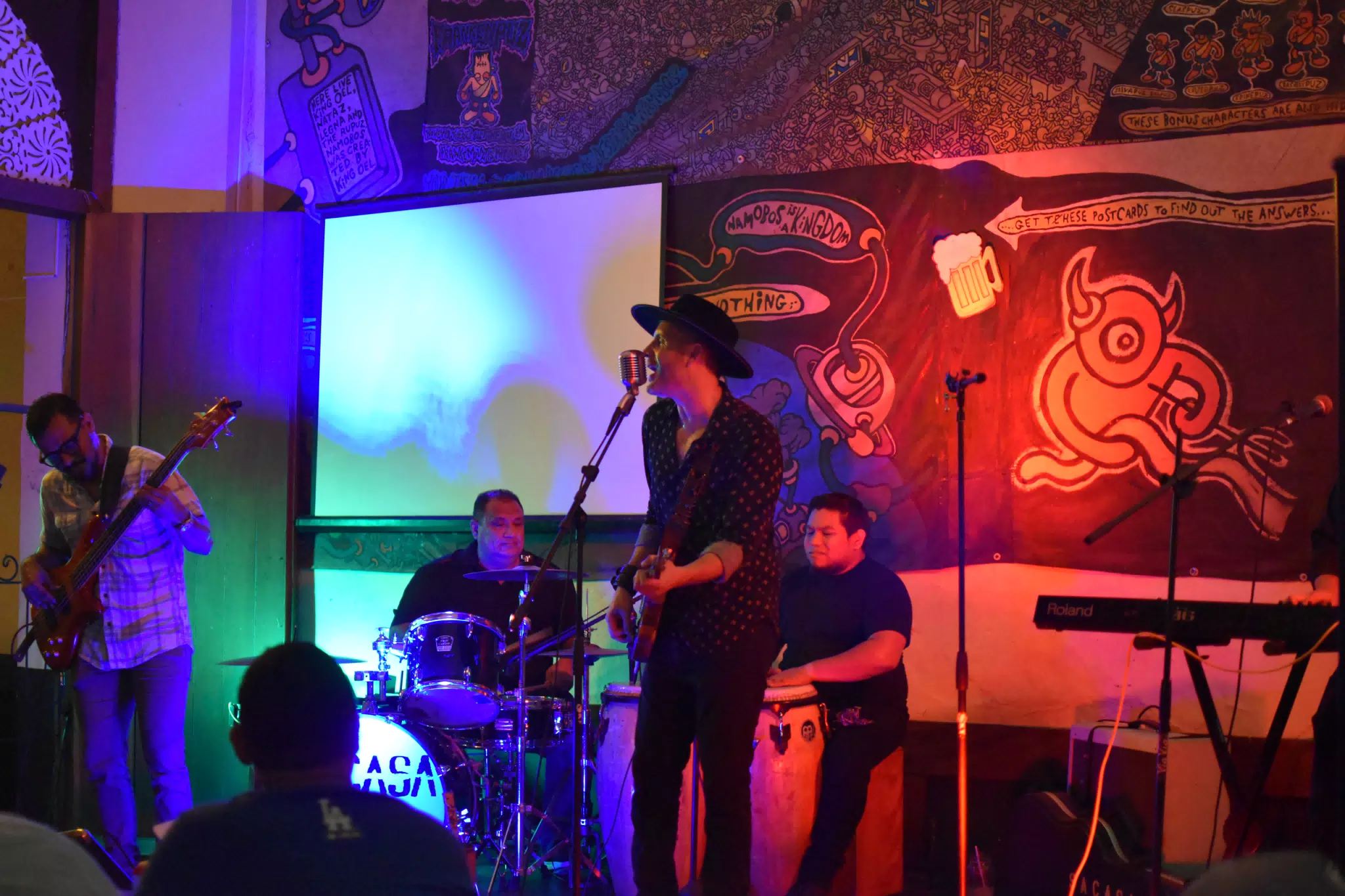 Images from Mario Sacasa Performance at ViaVia Leon