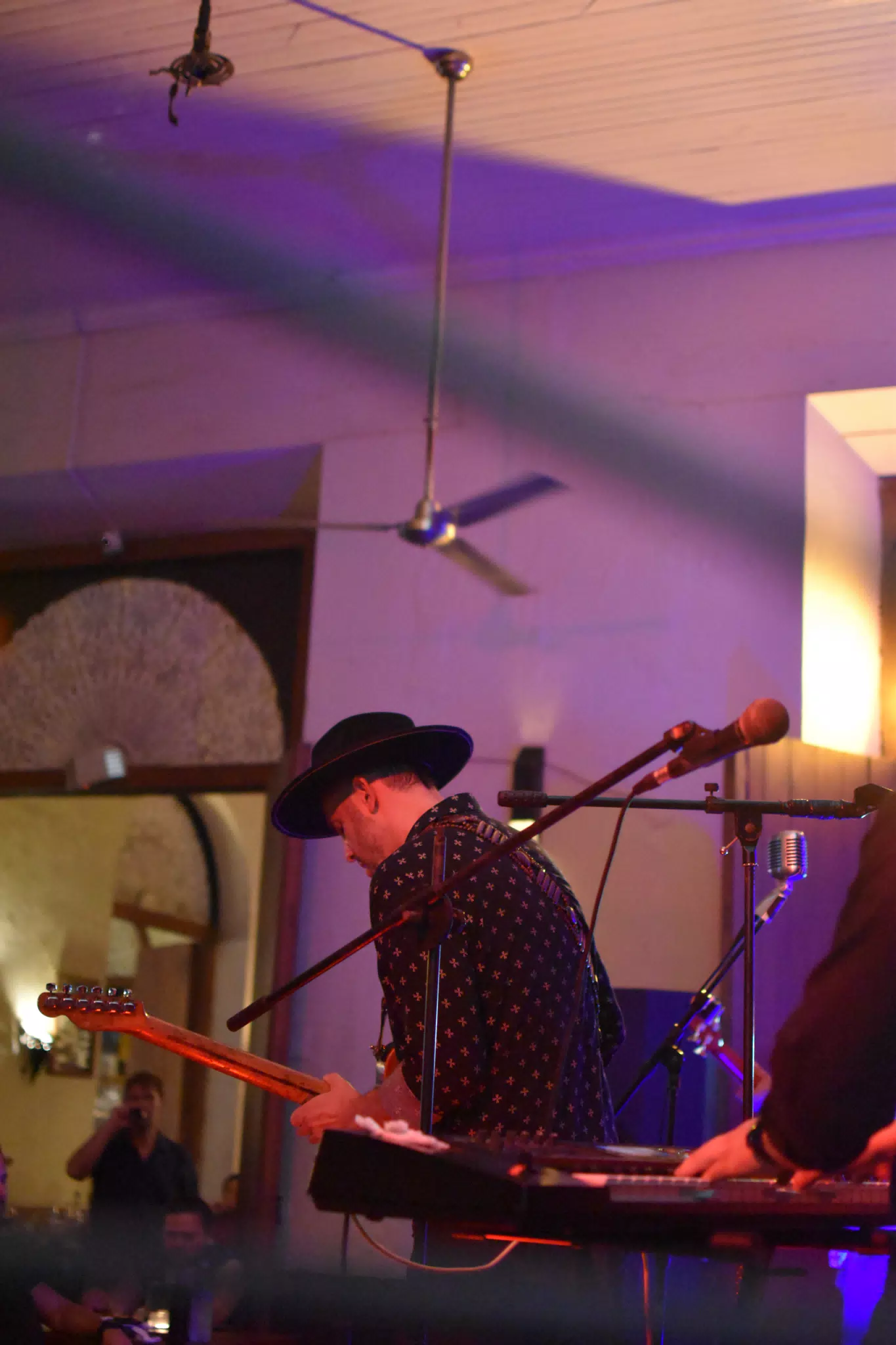 Images from Mario Sacasa Performance at ViaVia Leon