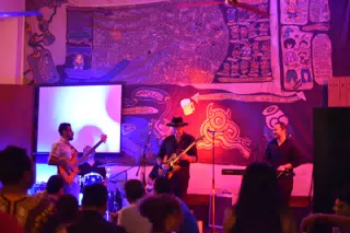 Images from Mario Sacasa Performance at ViaVia Leon