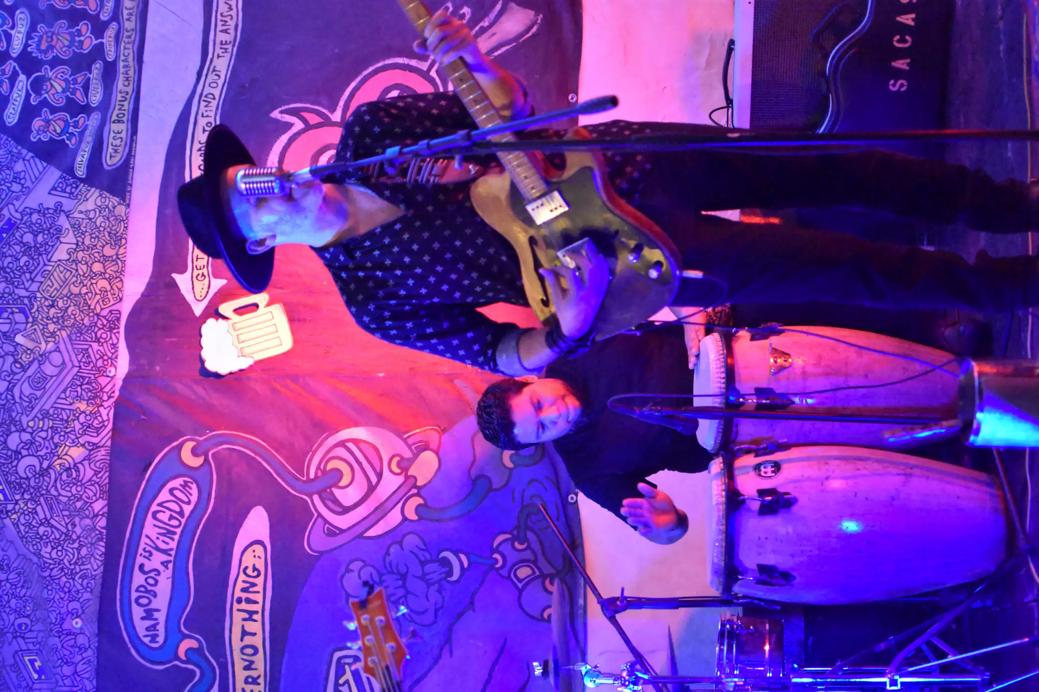 Images from Mario Sacasa Performance at ViaVia Leon