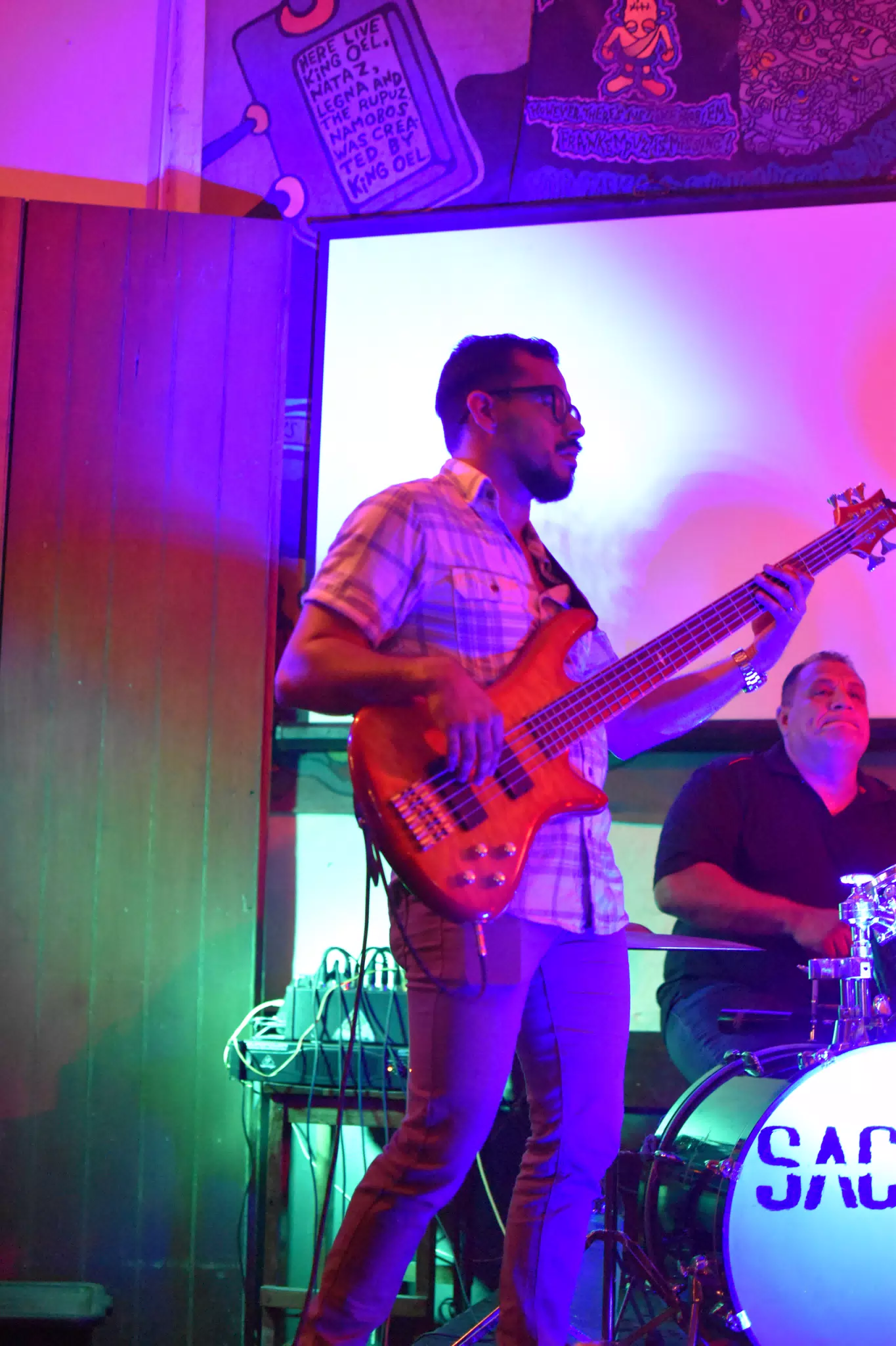 Images from Mario Sacasa Performance at ViaVia Leon