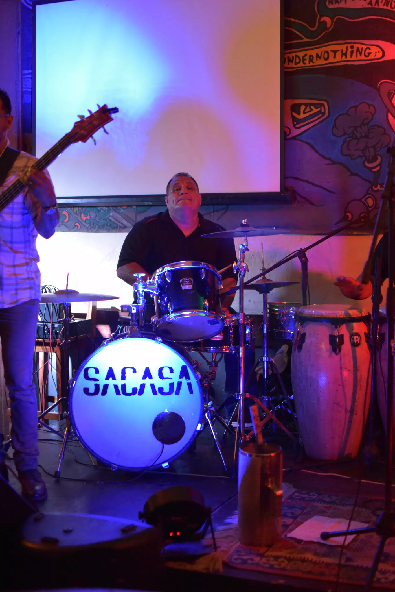 Images from Mario Sacasa Performance at ViaVia Leon