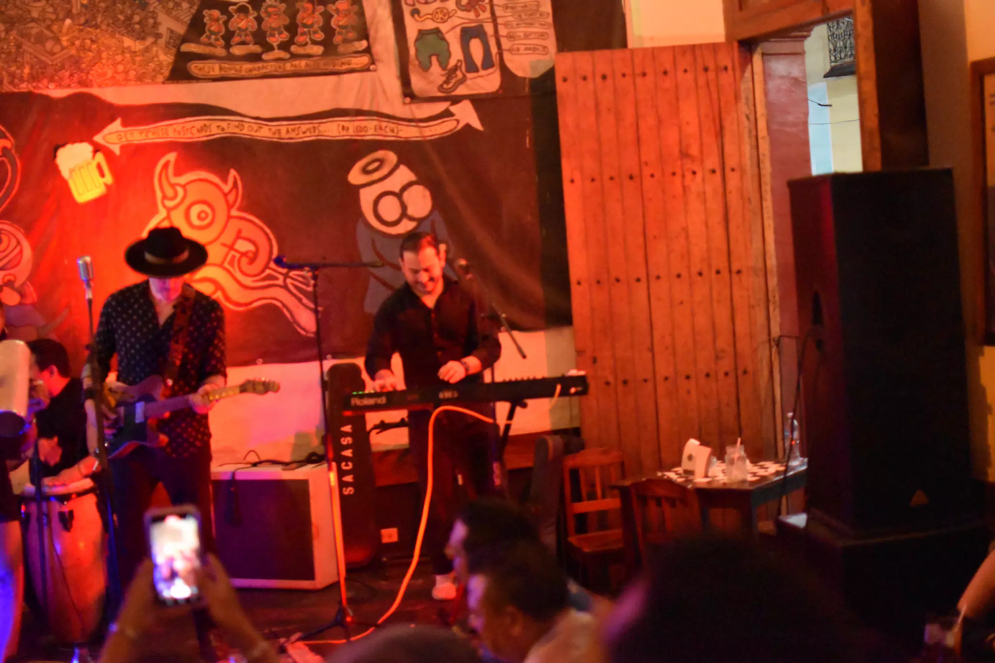 Images from Mario Sacasa Performance at ViaVia Leon