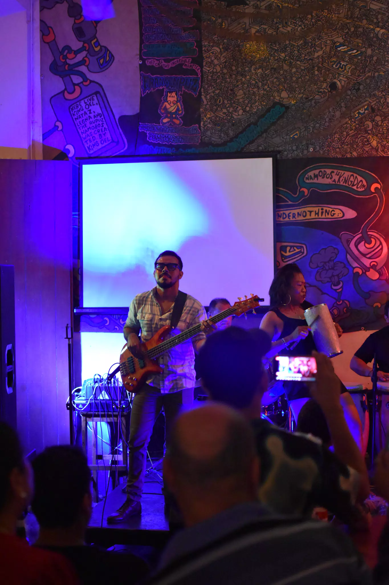 Images from Mario Sacasa Performance at ViaVia Leon