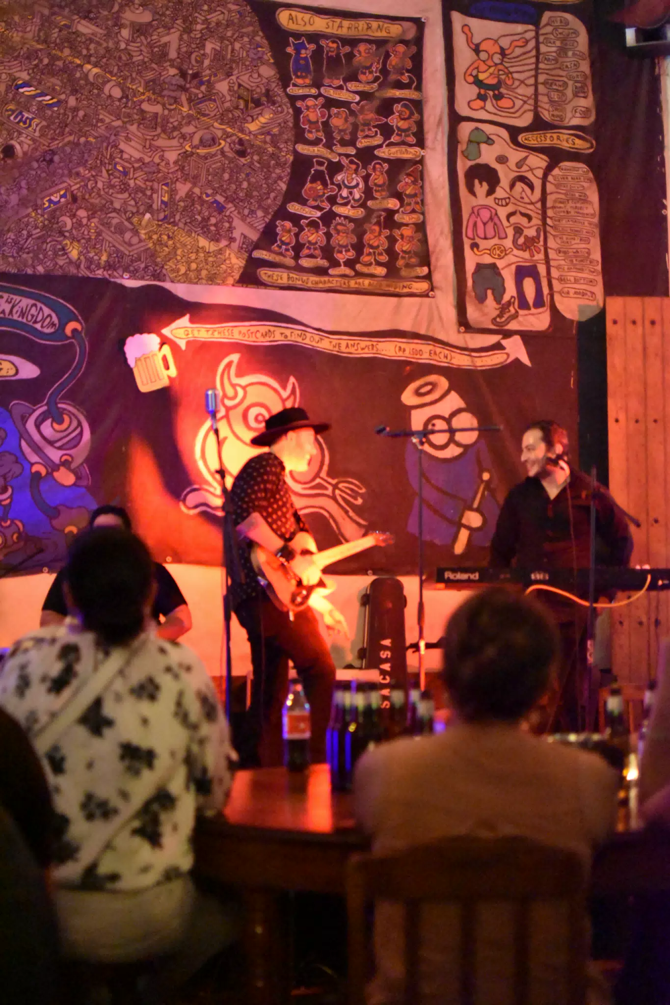 Images from Mario Sacasa Performance at ViaVia Leon