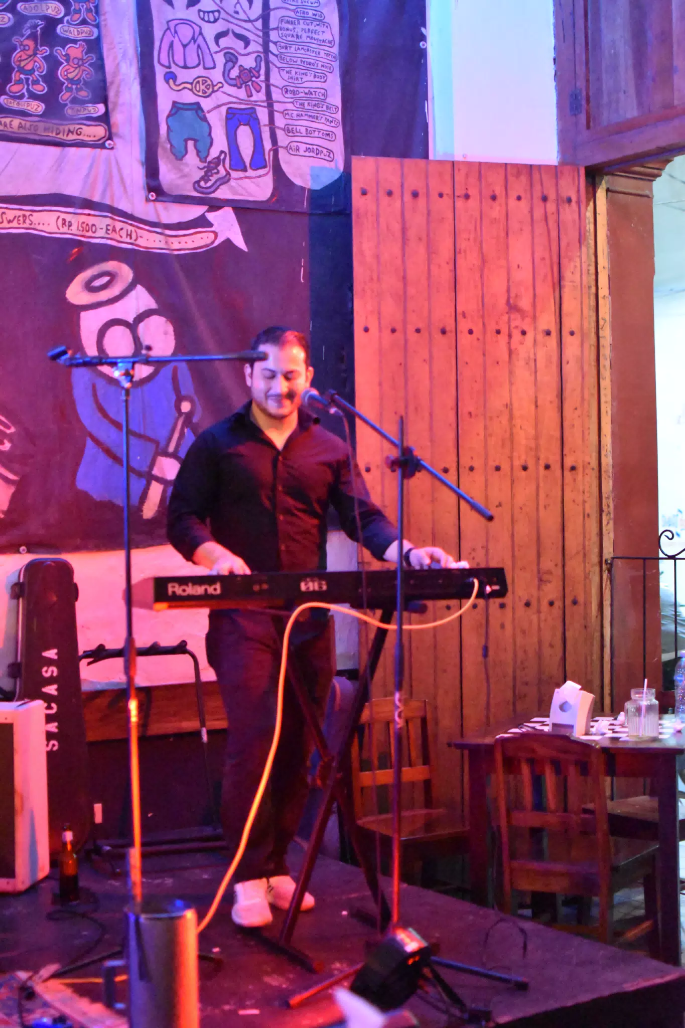 Images from Mario Sacasa Performance at ViaVia Leon