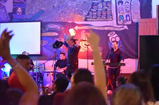 Images from Mario Sacasa Performance at ViaVia Leon