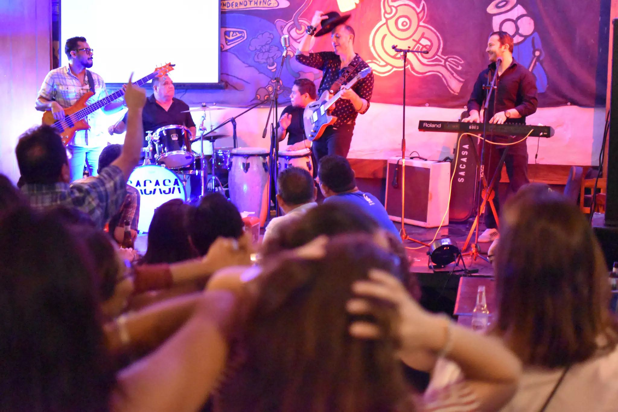 Images from Mario Sacasa Performance at ViaVia Leon