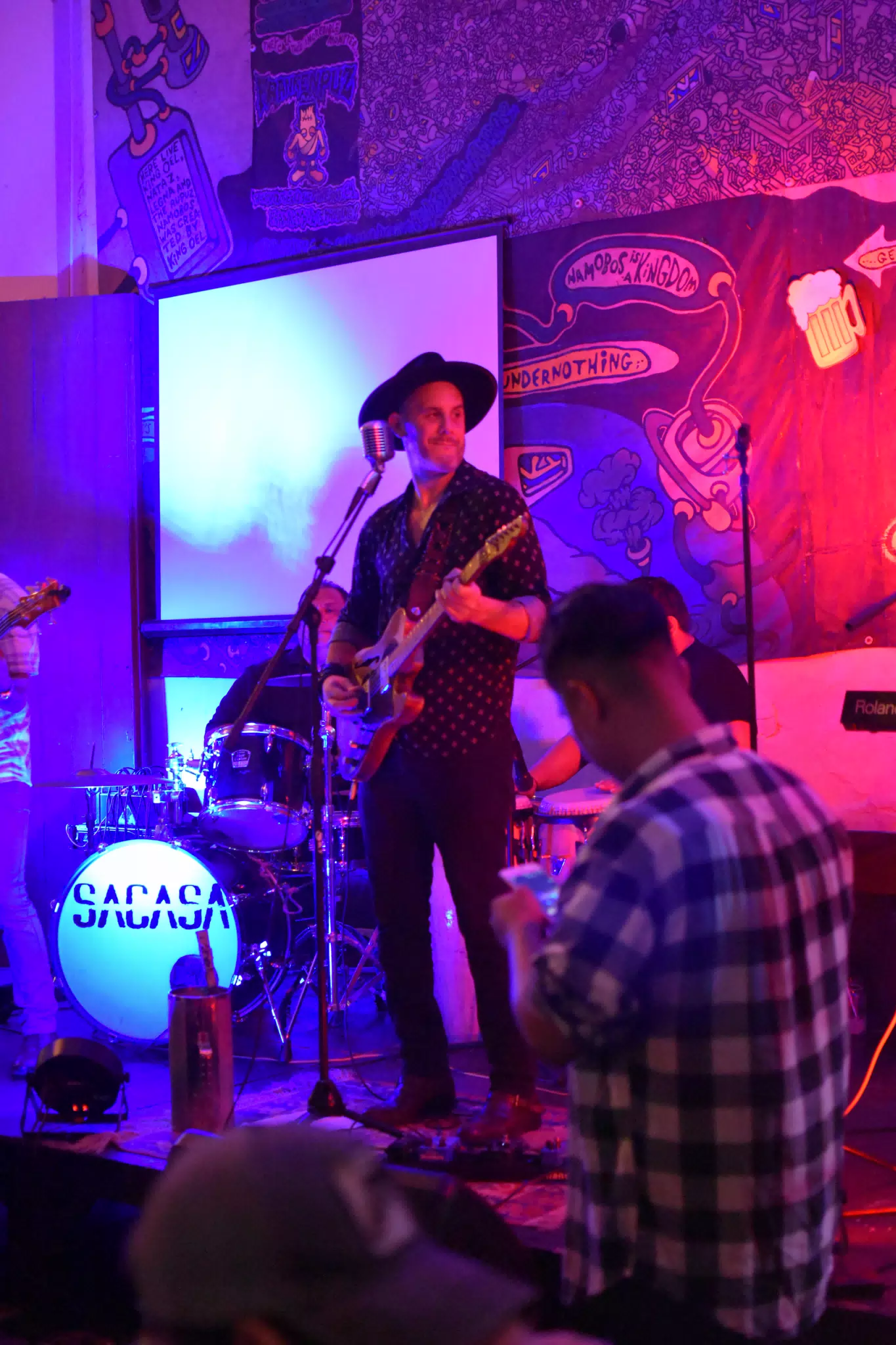 Images from Mario Sacasa Performance at ViaVia Leon