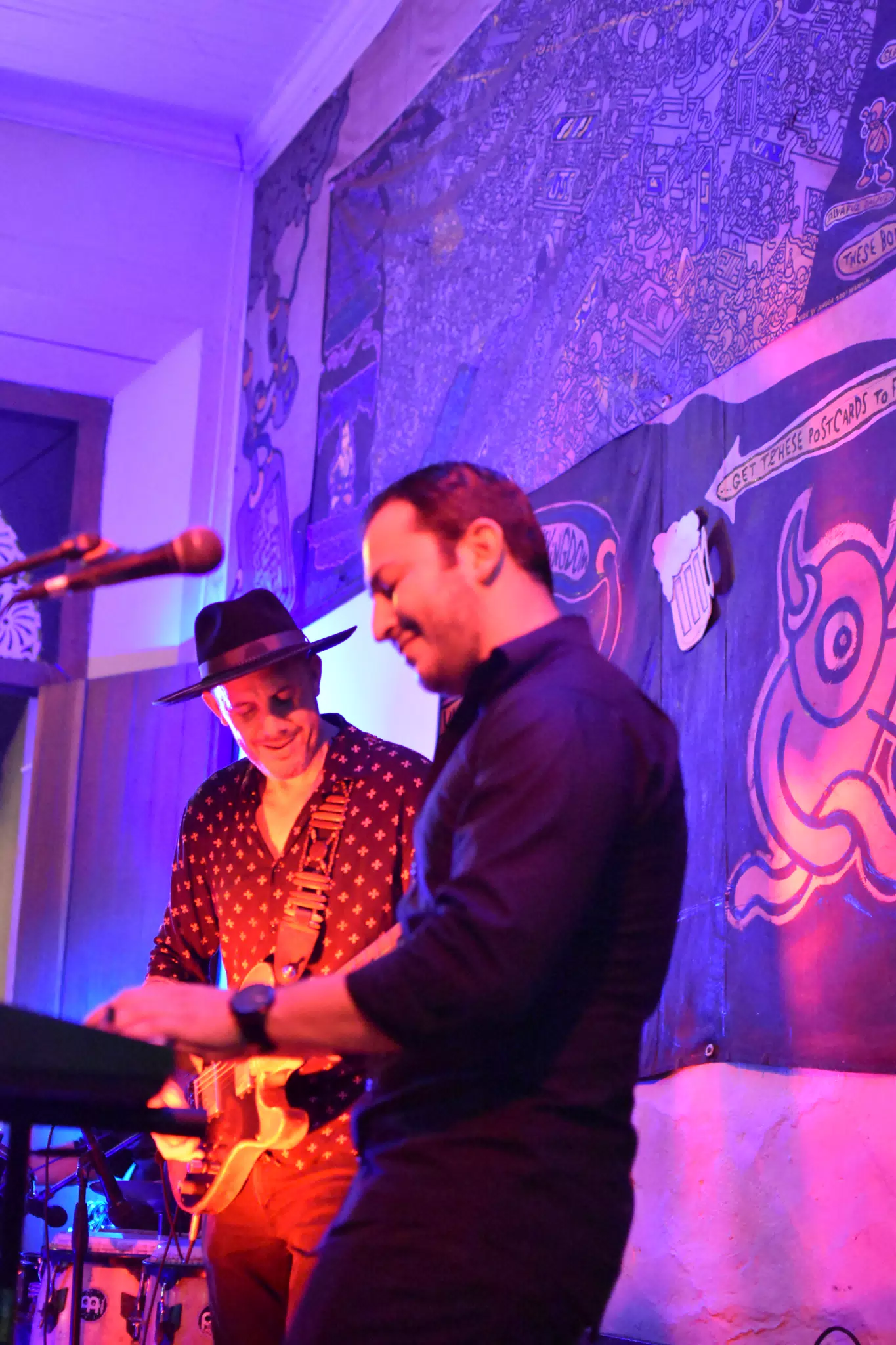 Images from Mario Sacasa Performance at ViaVia Leon