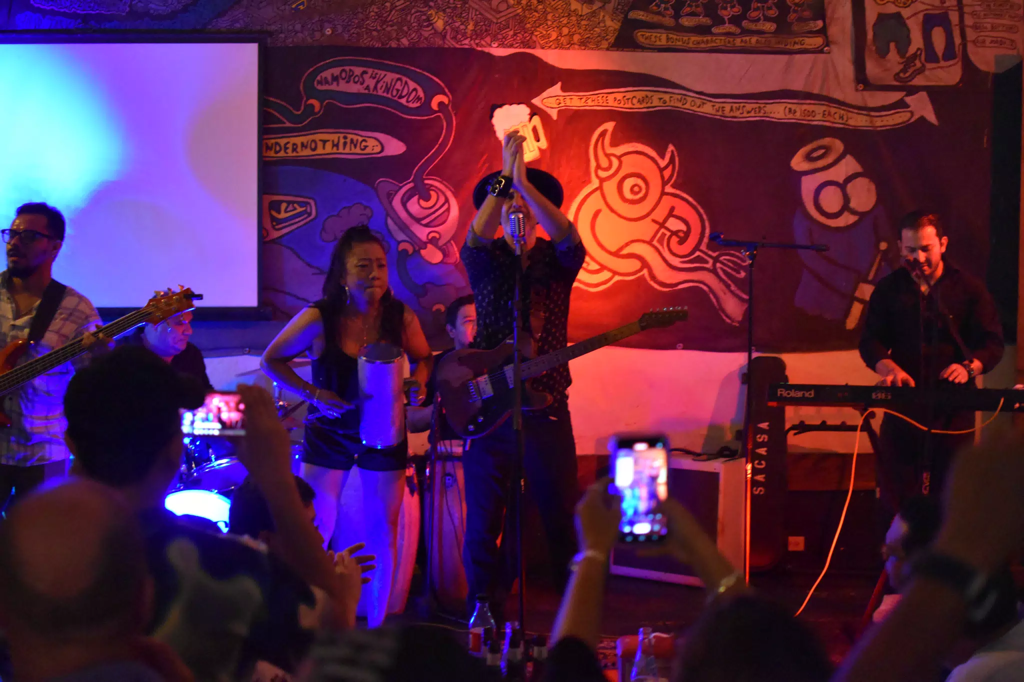 Images from Mario Sacasa Performance at ViaVia Leon