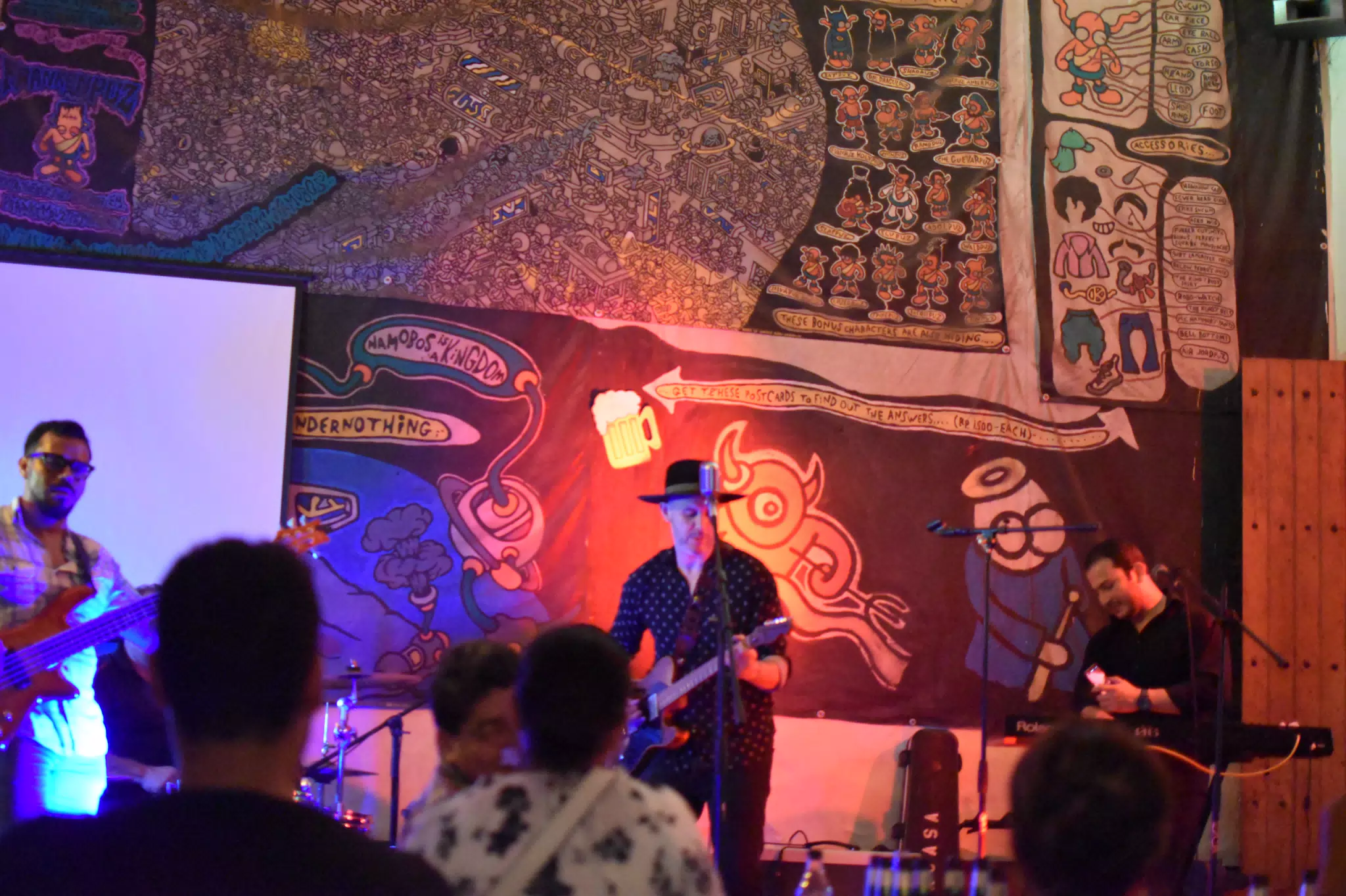 Images from Mario Sacasa Performance at ViaVia Leon