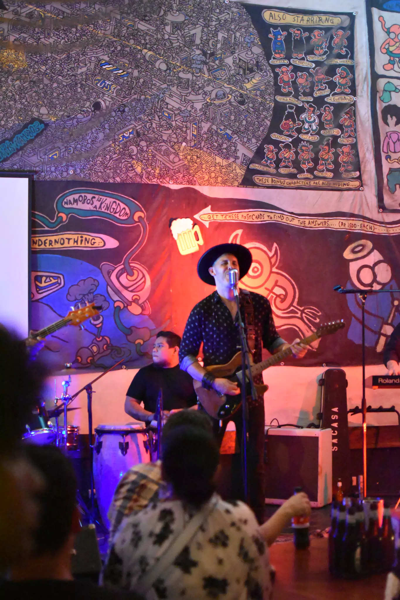 Images from Mario Sacasa Performance at ViaVia Leon