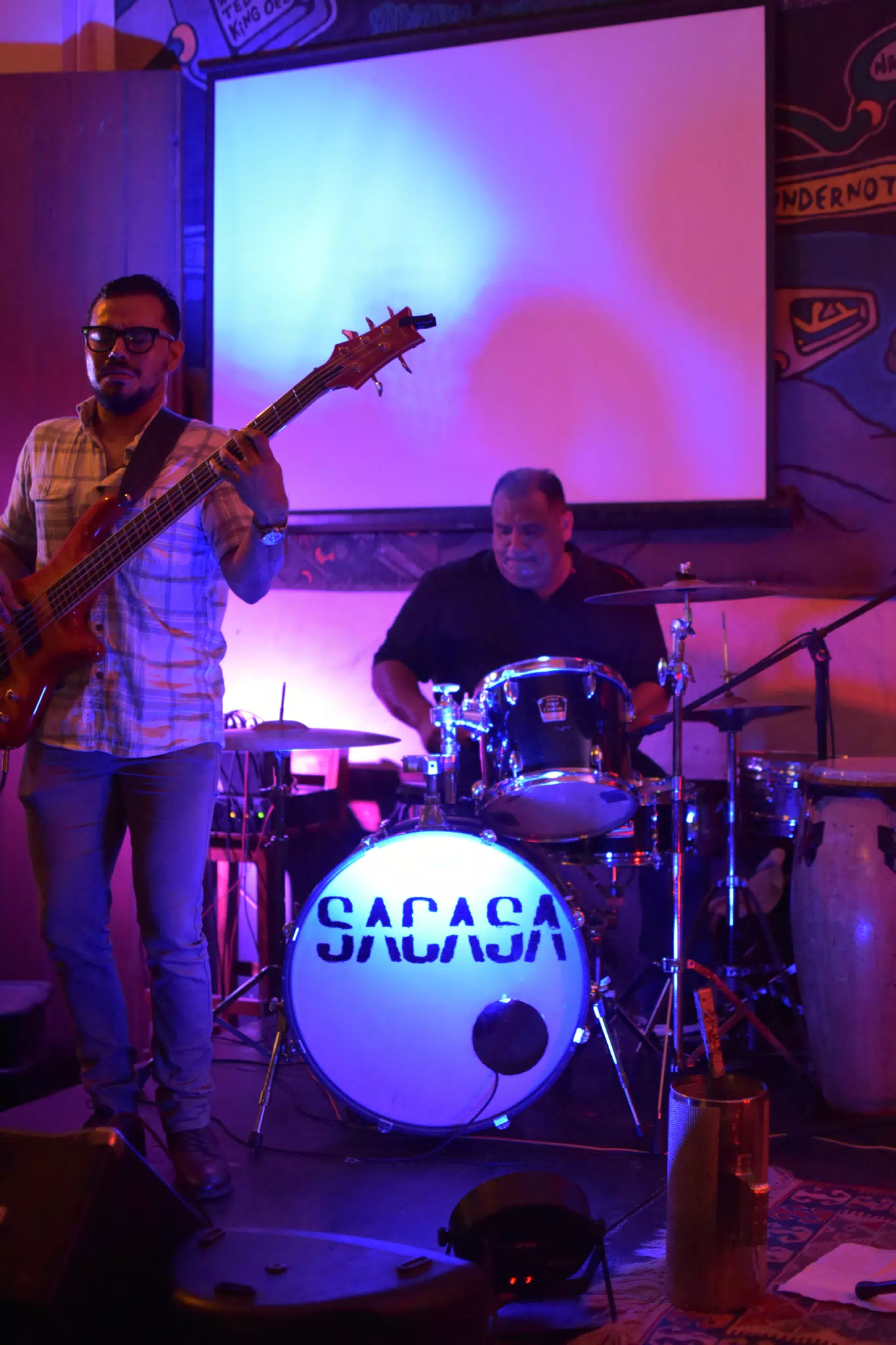 Images from Mario Sacasa Performance at ViaVia Leon