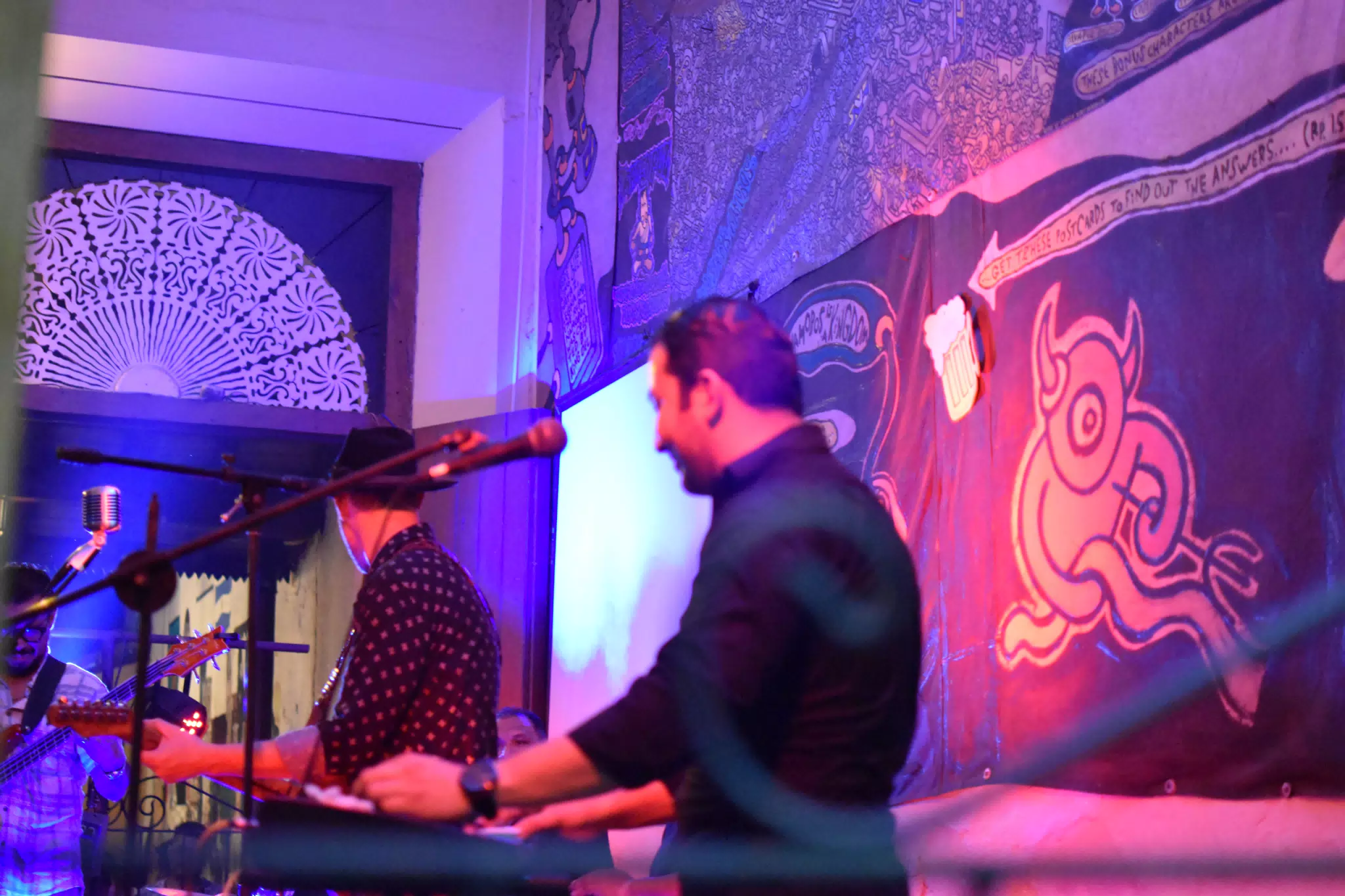 Images from Mario Sacasa Performance at ViaVia Leon