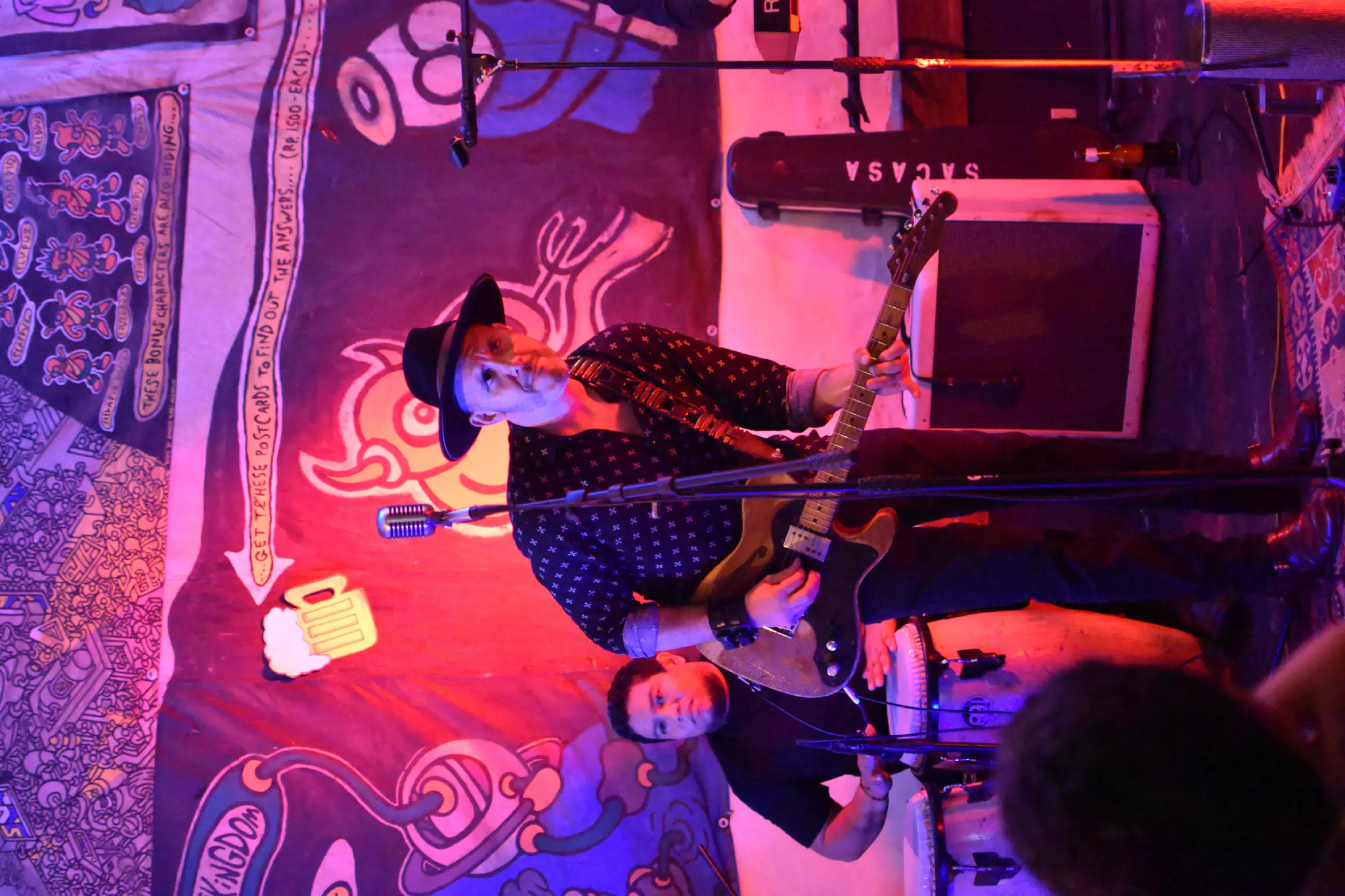 Images from Mario Sacasa Performance at ViaVia Leon