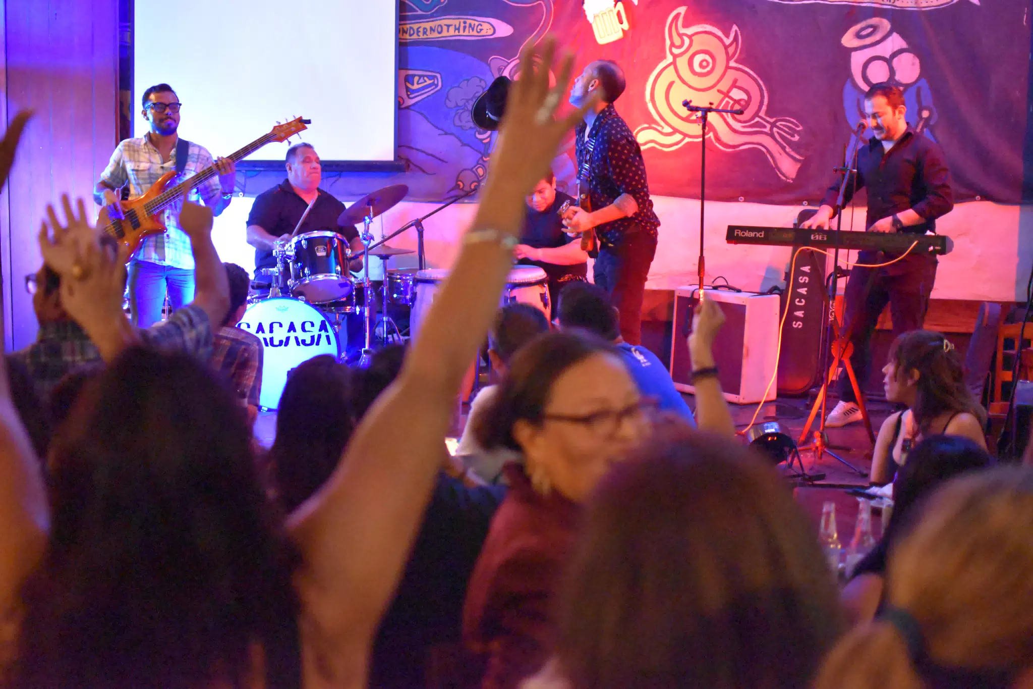 Images from Mario Sacasa Performance at ViaVia Leon