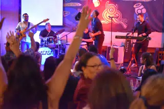 Images from Mario Sacasa Performance at ViaVia Leon