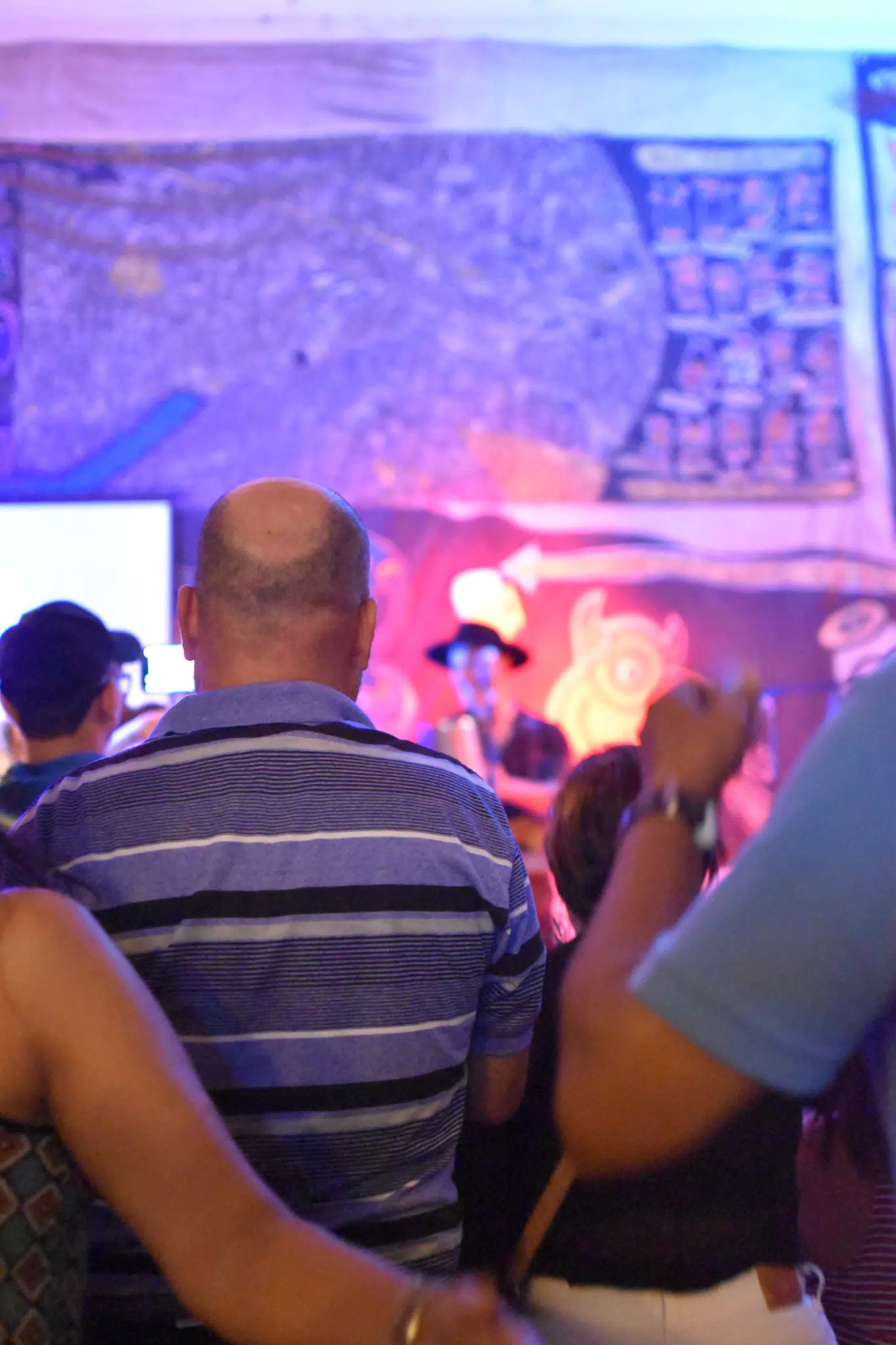 Images from Mario Sacasa Performance at ViaVia Leon