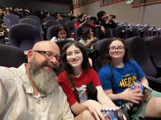 Movie Outing in Leon