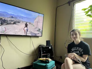 Liesl with Red Dead Redemption