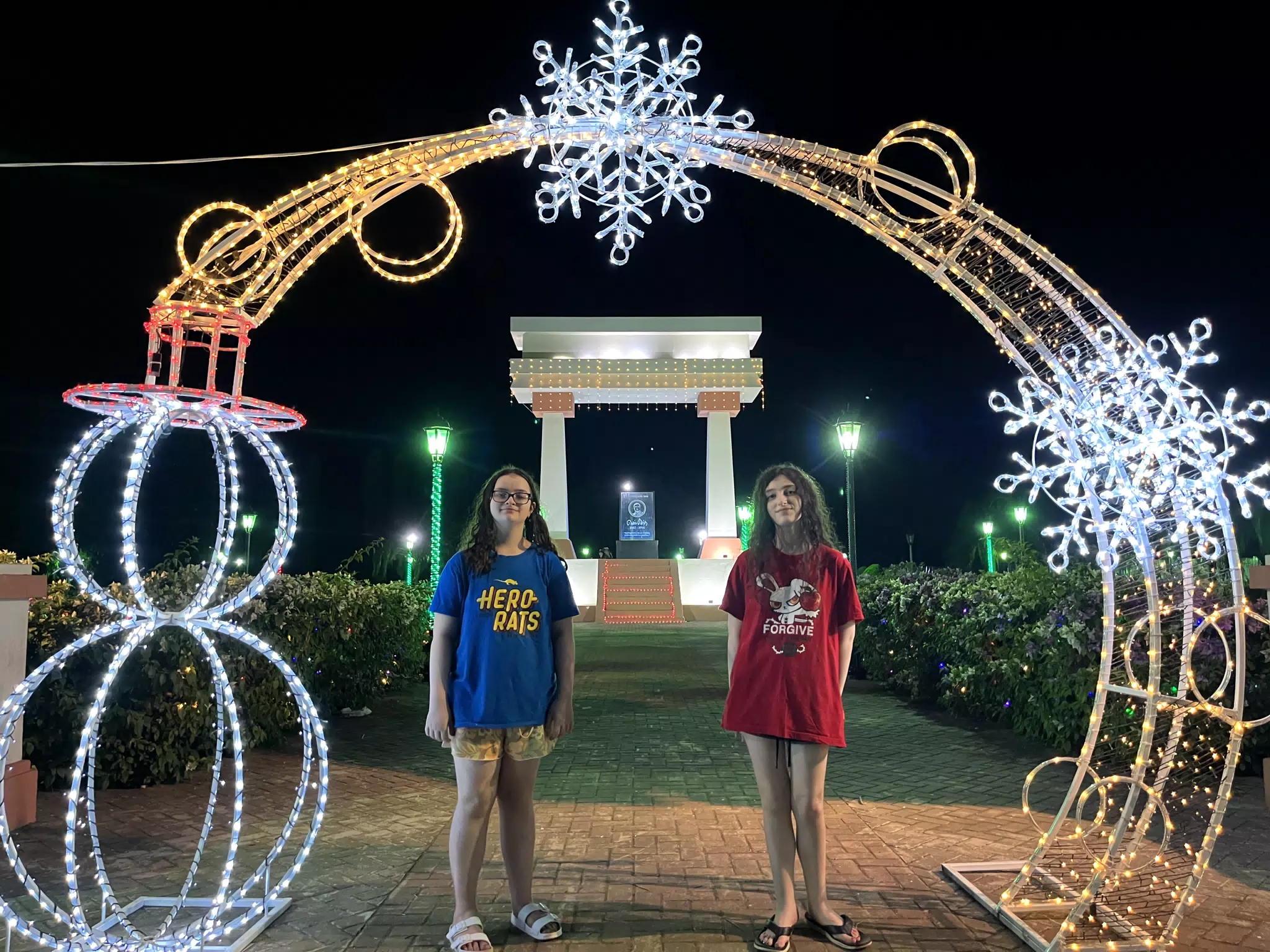 Luciana & Liesl at the Parque Ruben Dario Christmas Lights in Leon NIcaragua Navidad