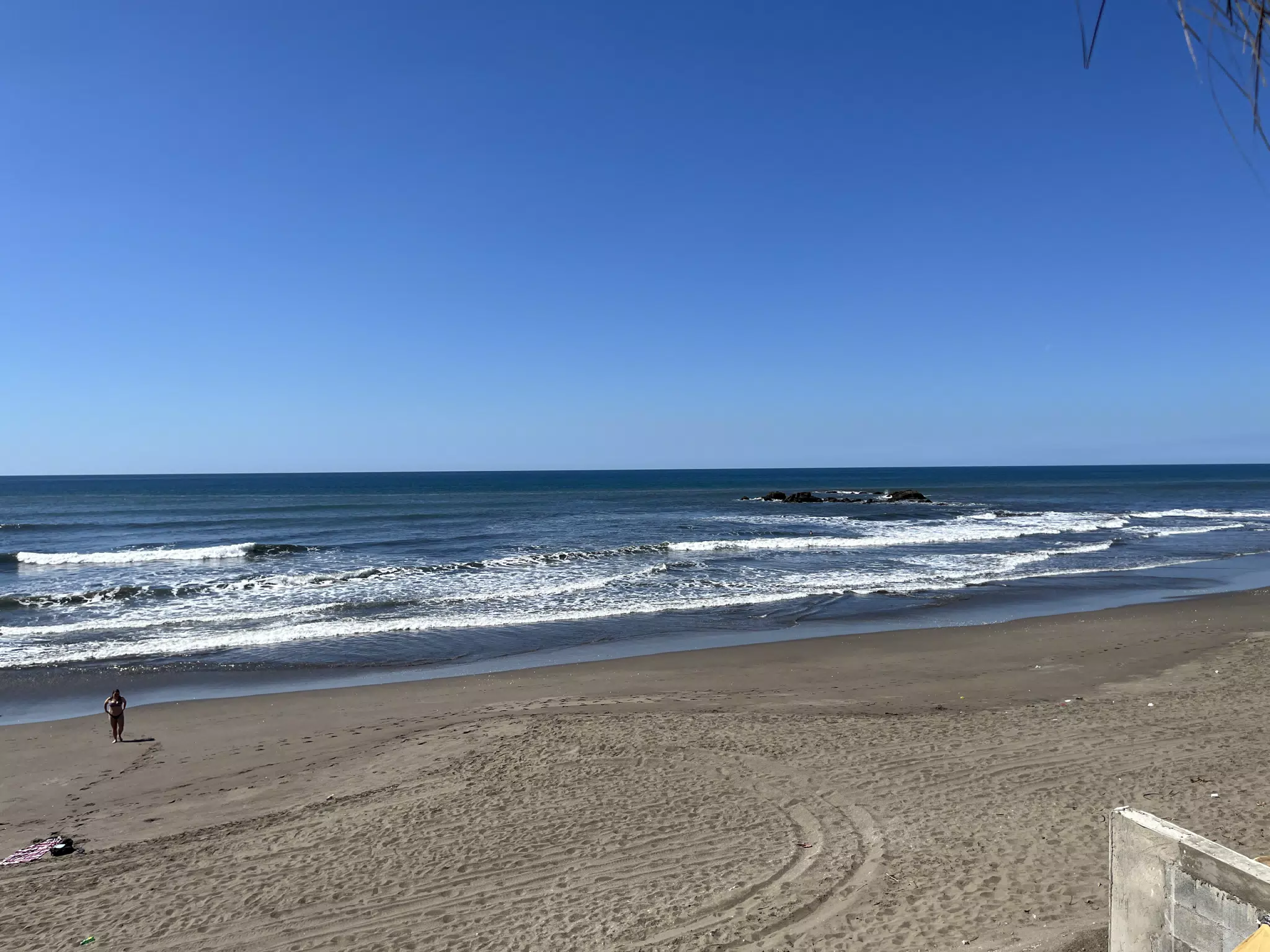 Waves on Las Peñitas Beach from Desperado's