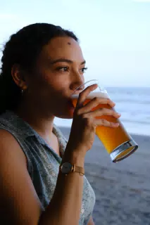 Isabel with Moropotente Beer, Desperados, Las Penitas