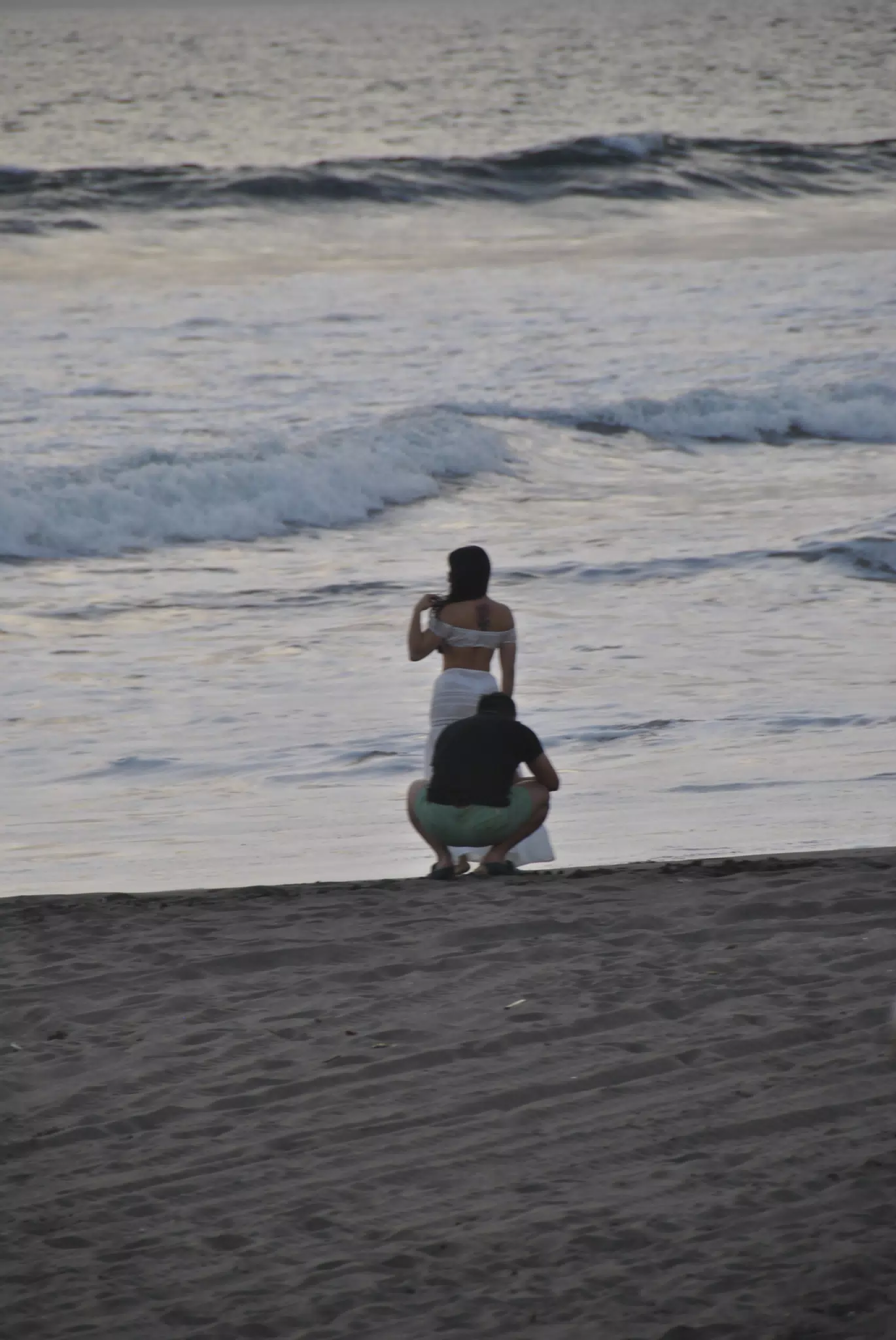 Taking Instagram Sunset Photos on the Beach