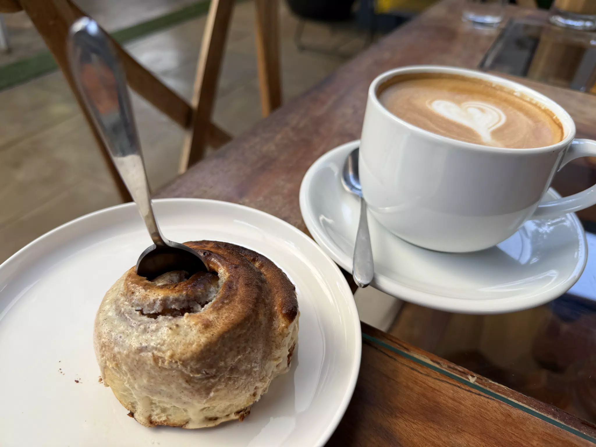 Cinnamon Roll and Coffee at Dr Coffee