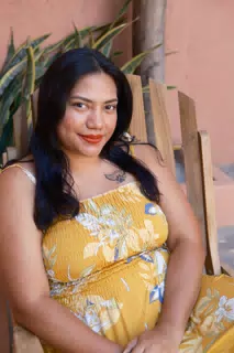 Eva in Yellow Dress
