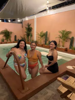 Eva, Aida & Marilyn at the Pool at El Escondite